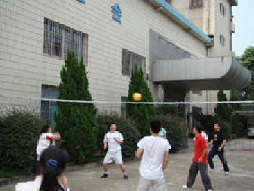 ezweb第四届排球比赛顺利落幕